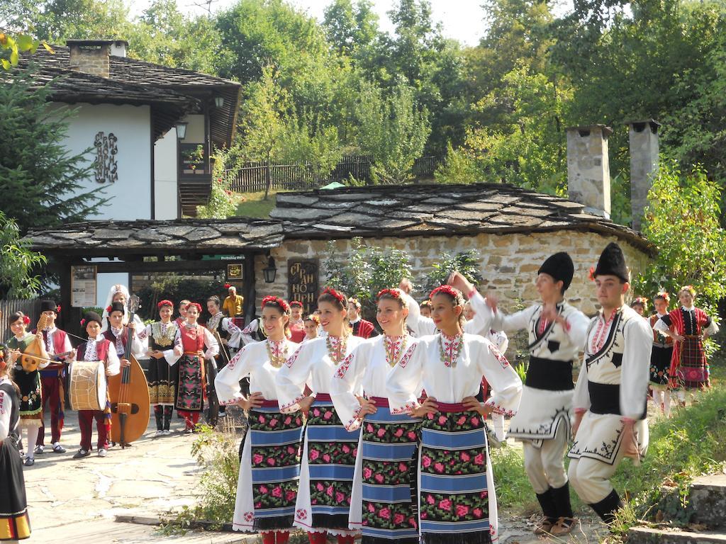 Strannopriemnitsa Guest House Bozsenci Kültér fotó