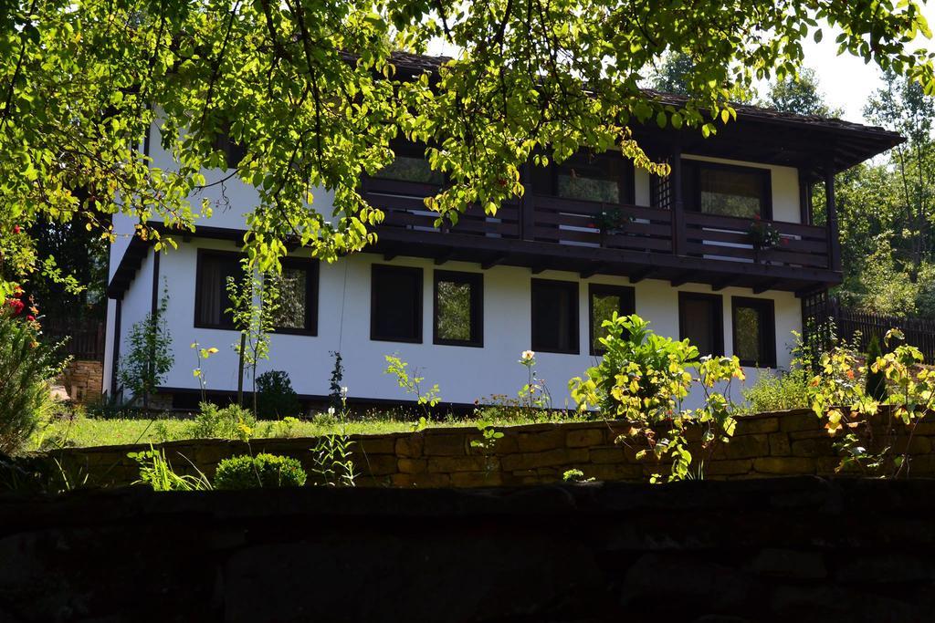 Strannopriemnitsa Guest House Bozsenci Kültér fotó
